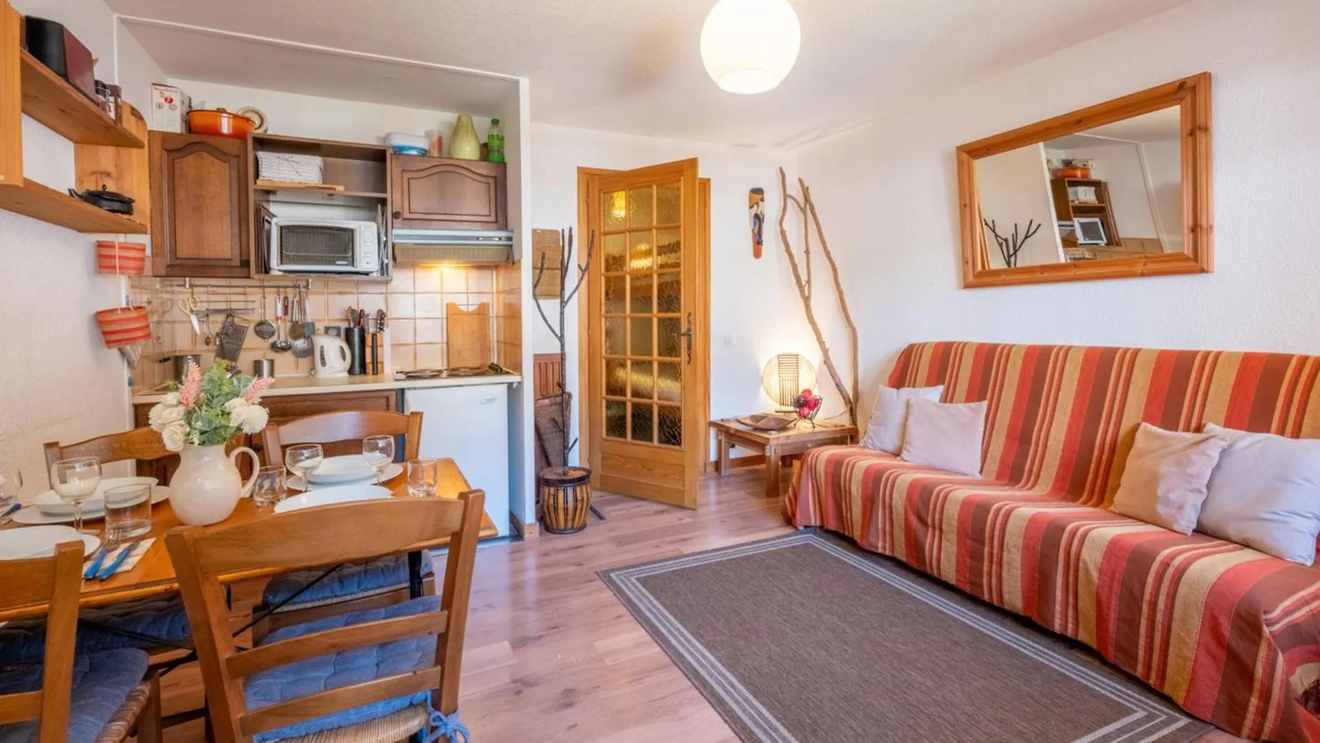 Typical Apartment In The Heart Of Chamonix
